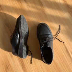 Doc Marten Oxfords